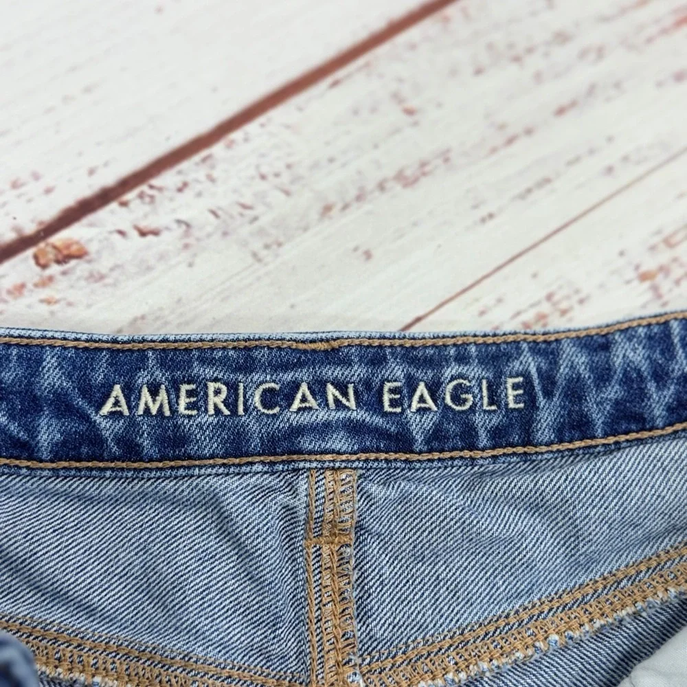American Eagle Size 2 Highest Rise Baggy Distressed Jean Shorts